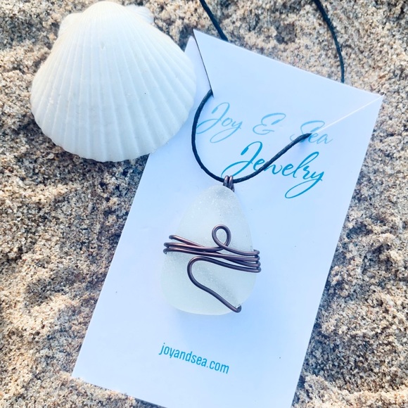 Submerged Seaglass Necklace - Picture 6 of 8